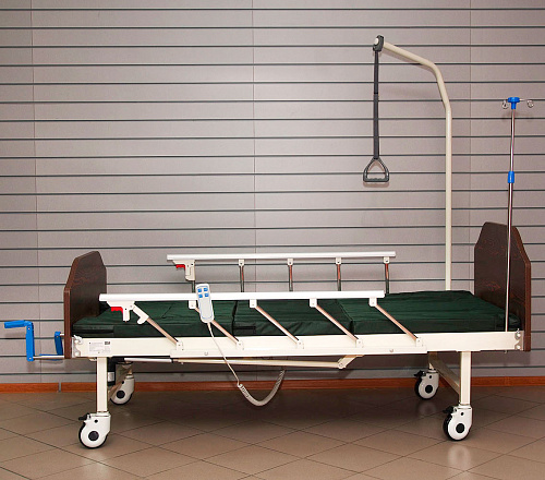 Кровать медицинская функциональная с электрическим приводом тёмно-коричневая Ergoforce E-1030_2